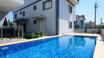 Ground floor two bedroom Calis flat for sale